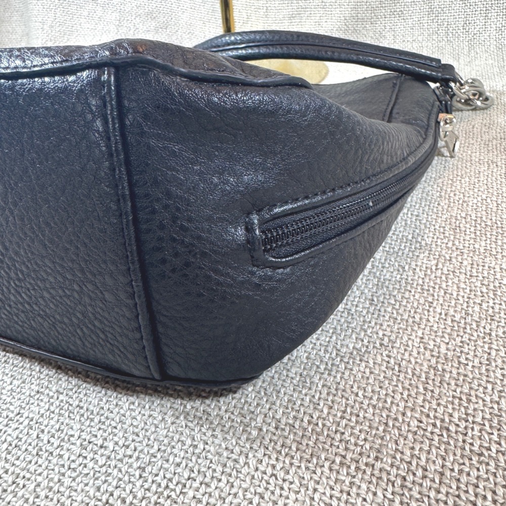 Lady Conceal Leather Concealed Carry Shoulder Bag - Picture 13 of 16
